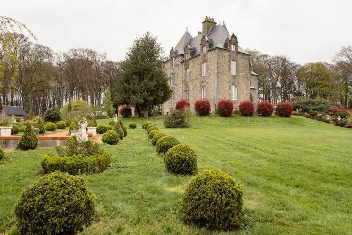 Chateau De Montbrault Fleurigné Εξωτερικό φωτογραφία